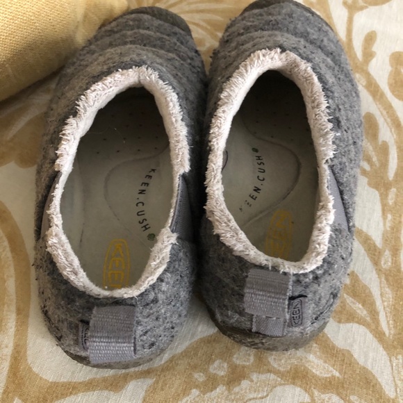Keen Shoes Keen Slippers Poshmark